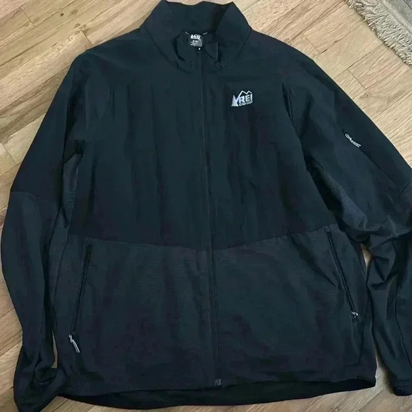 REI Other - REI jacket size XL